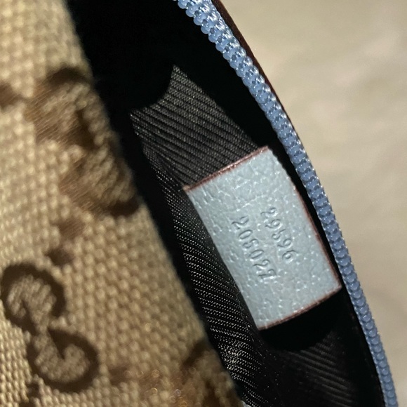 EUC Gucci Monogram clasp pouch/wallet with box - Picture 8 of 10